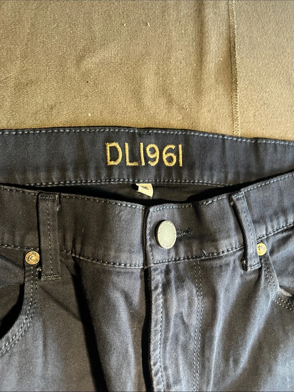 DL1961 Black High-Rise Jeans with Gold Stitching size 36